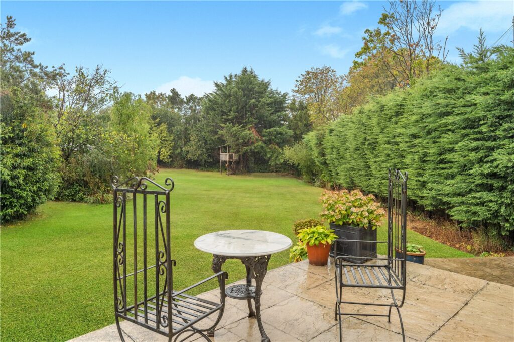 The Mount, Shrewsbury Road - Garden