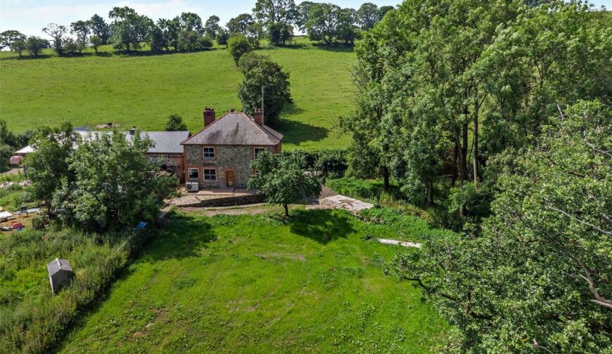 Gwernsebon, Cefn Coch - 12
