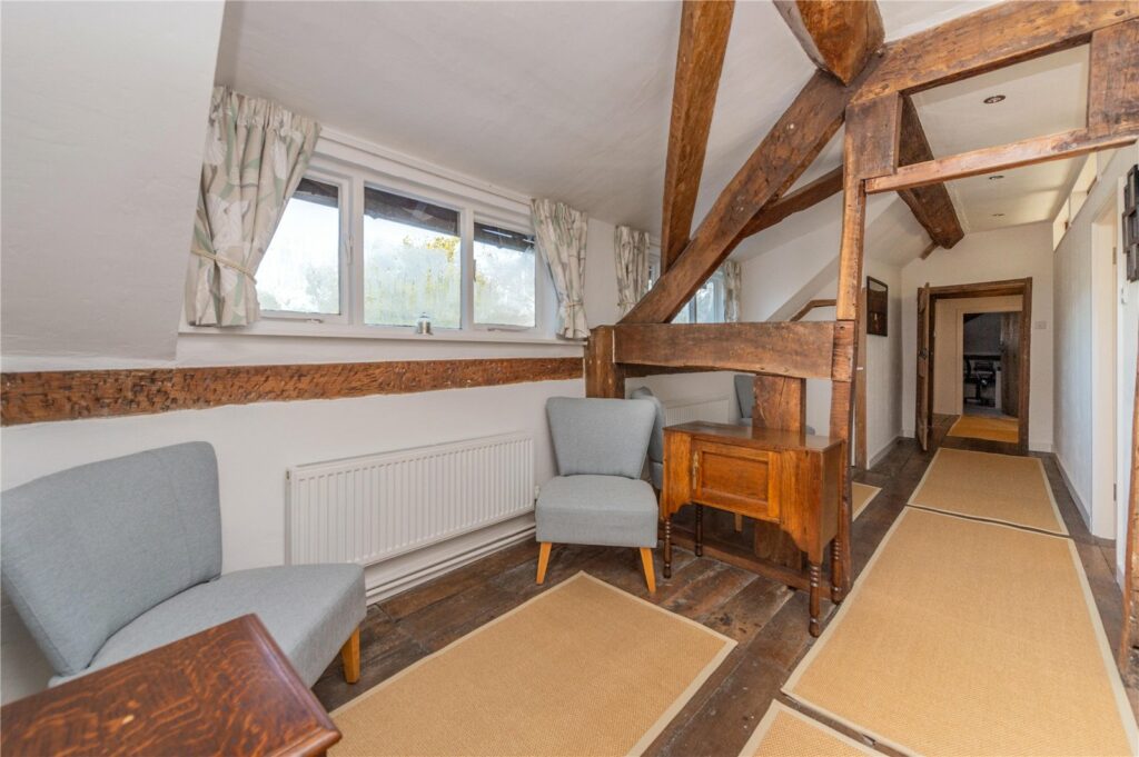 The Laurels, Church Road - 12