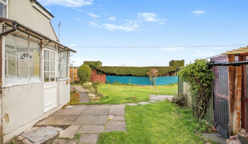 1 Ferndale Cottage, Bings Heath - 3
