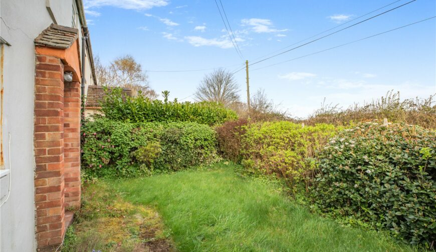 1 Ferndale Cottage, Bings Heath - 9