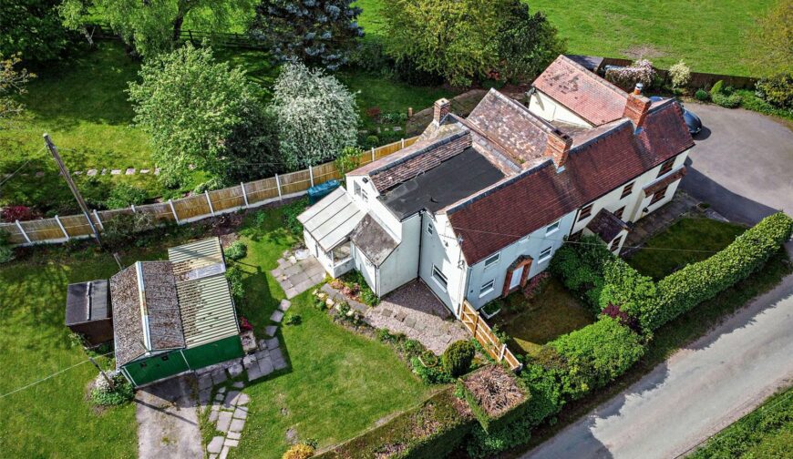1 Ferndale Cottage, Bings Heath - Picture No. 26