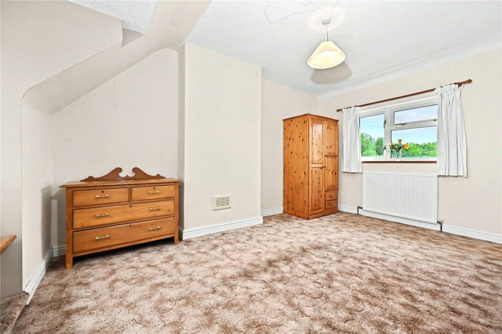 1 Shawmans Lane - 13