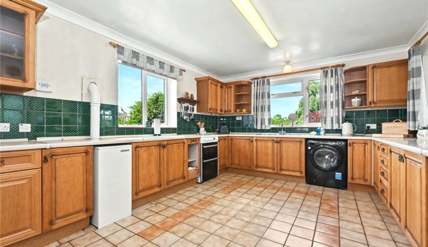 1 Shawmans Lane - 9