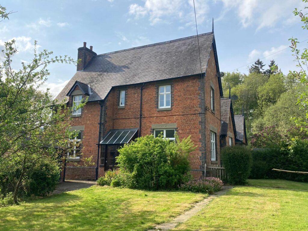 Station House, Plowden - Picture No. 60