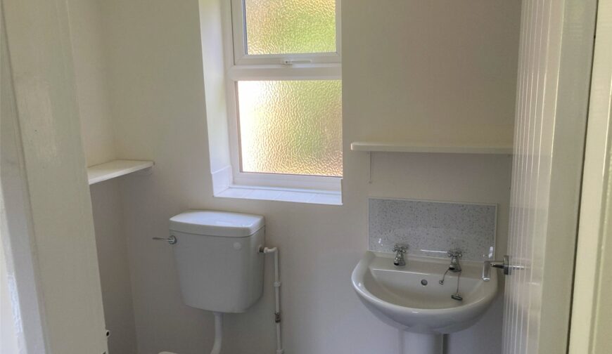 2 Church Cottage, Lydbury North - Picture No. 03