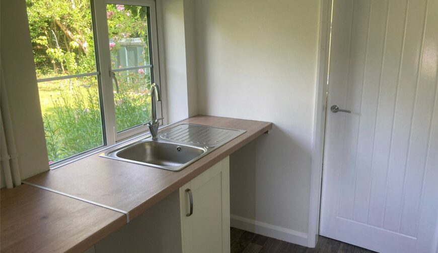 2 Church Cottage, Lydbury North - Picture No. 07