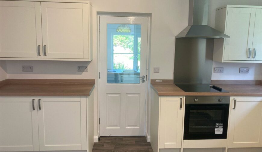 2 Church Cottage, Lydbury North - Picture No. 10