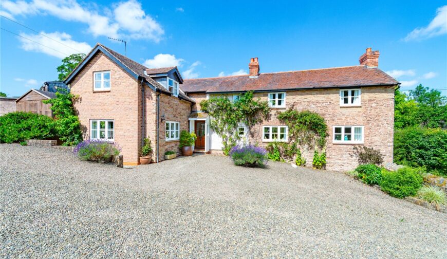 Wainbridge House, Clee St. Margaret - Picture No. 02