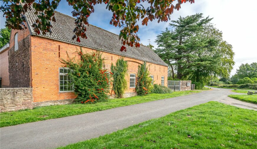The Odd House, Blakemere - Picture No. 06