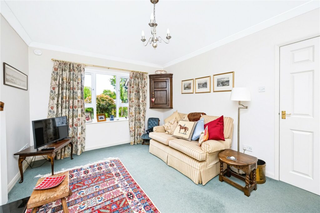 5 St. Marys Mews - Picture No. 39