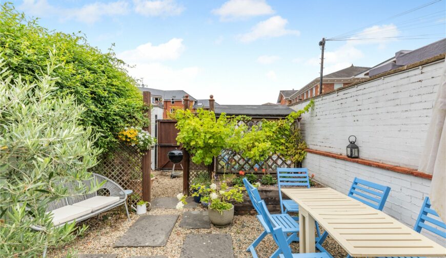 South Park, Abbey Foregate - Courtyard