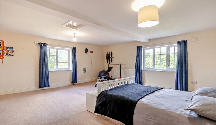 Spunhill House, Whitemere - Bedroom