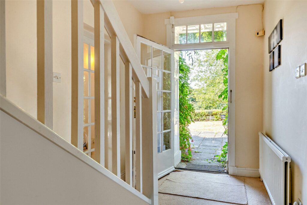 Spunhill House, Whitemere - Enterance