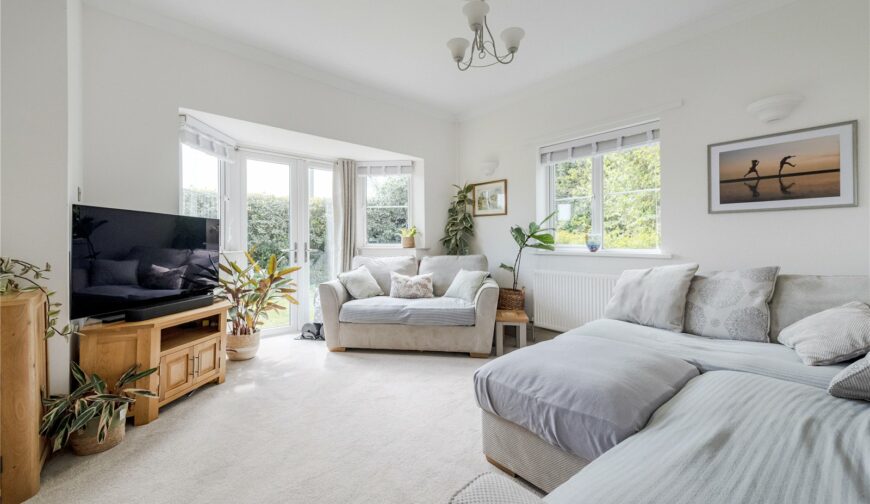 Hinstock Hall Lodge, Hatton Road - Living Room