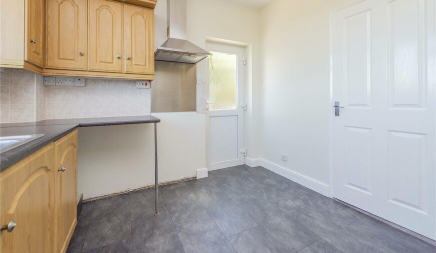 2 Parton Wood, Winnington - Picture No. 30