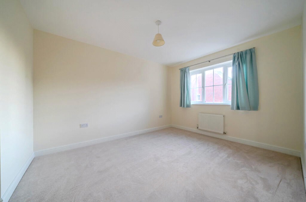 5 Eastfield - Picture No. 04