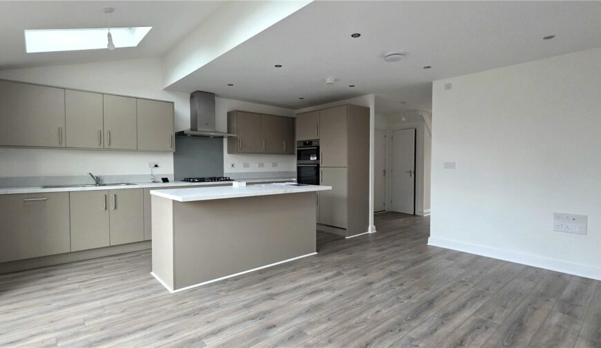 3 Florin Gardens - Picture No. 10