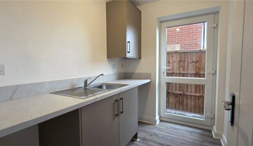 3 Florin Gardens - Picture No. 22